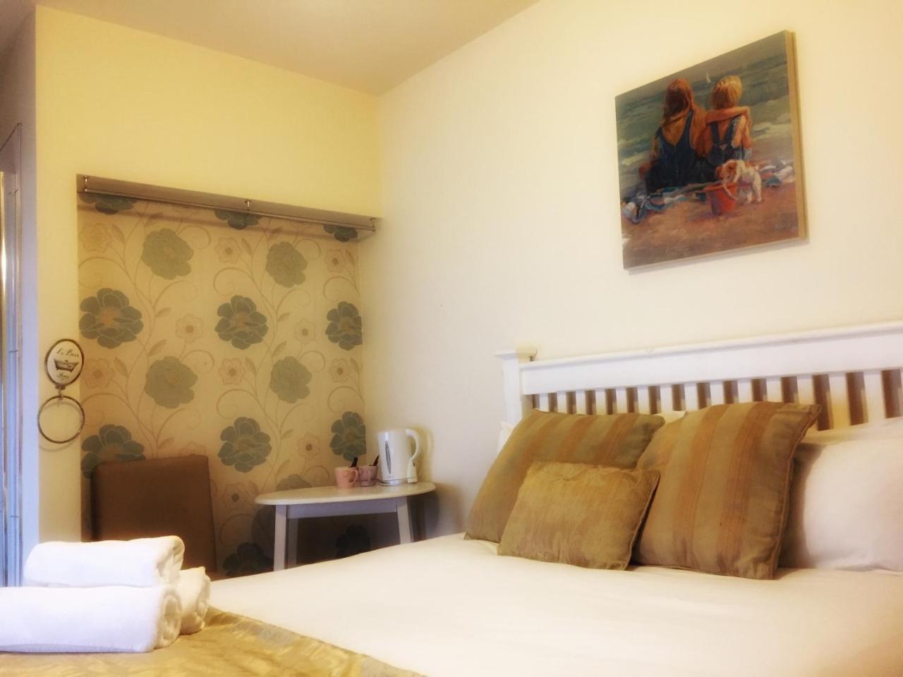 Prairie House - Boutique Townhouse Vendégház Salthill Kültér fotó